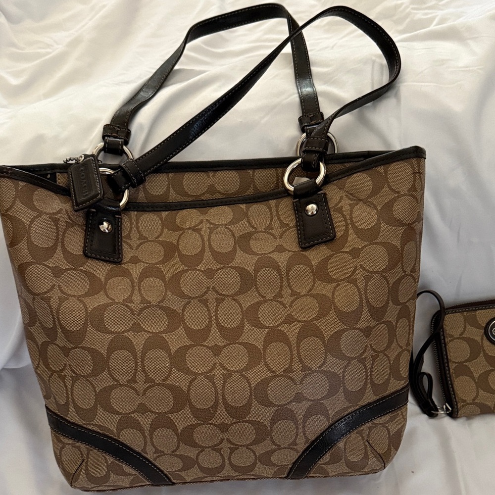 Coach Signature Brown and Black Tote - Picture 2 of 7